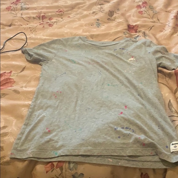 Cute Roots tee never worn - Picture 1 of 5